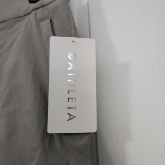 Athlete Trekkie Bermuda Size 12 Grey New Women's Shorts Work Out Hiking - Picture 2 of 13